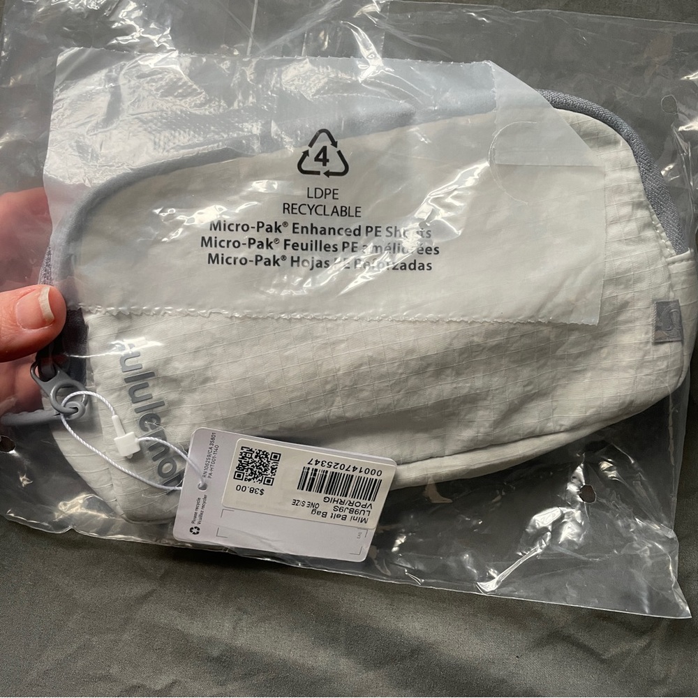 Lululemon Mini Belt Bag